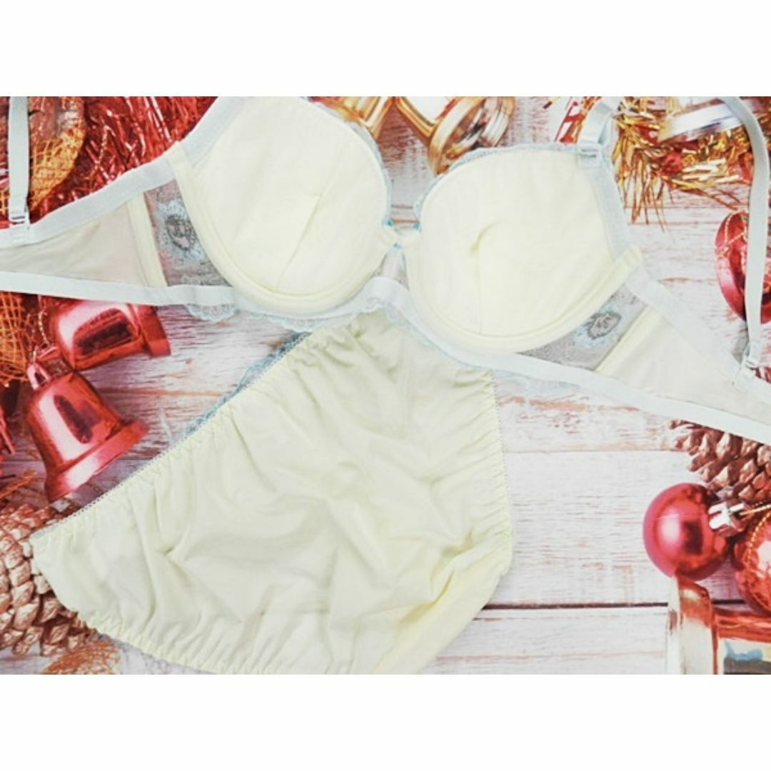 c109 D75/M ブラ＆ショーツセット 下着 水色＆クリーム 花刺繍 リボン レディースの下着/アンダーウェア(ブラ&ショーツセット)の商品写真