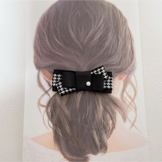 送料無料【パール付千鳥柄リボンバレッタ】ヘアアクセ　可愛い　上品　高見え(バレッタ/ヘアクリップ)