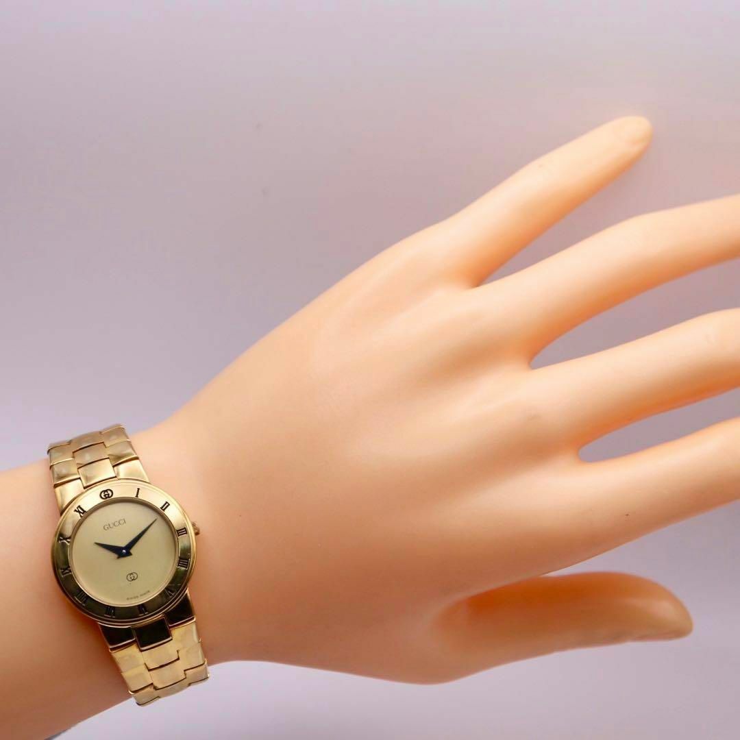 Gucci(グッチ)の良品 GUCCI ローマンベゼル ラウンド ゴールド レディース腕時計 781 レディースのファッション小物(腕時計)の商品写真