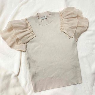 ノエラ(Noela)のNoela✧︎ノースリーブ サマーニット オフホワイト ノエラ 夏服 トップス(カットソー(半袖/袖なし))