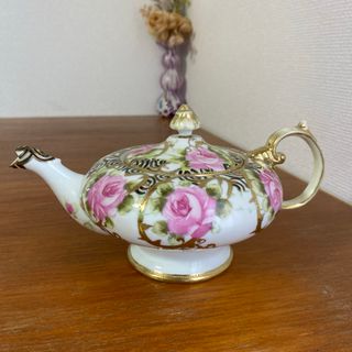 ノリタケ(Noritake)のオールドノリタケ　メープルリーフ　ピンクローズ　薔薇　ティーポット(その他)