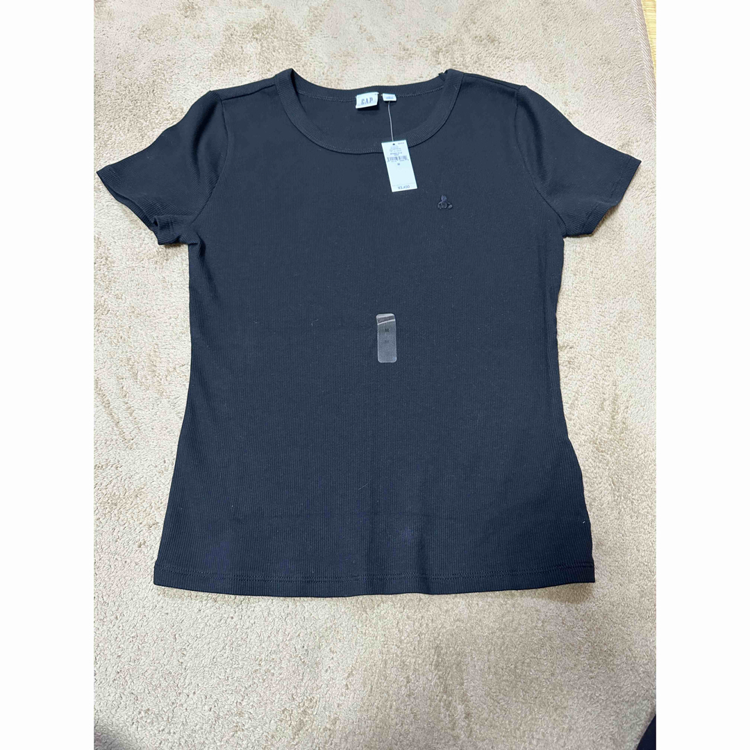 GAP(ギャップ)の【新品タグ付き】GAP Mサイズ レディースのトップス(Tシャツ(半袖/袖なし))の商品写真