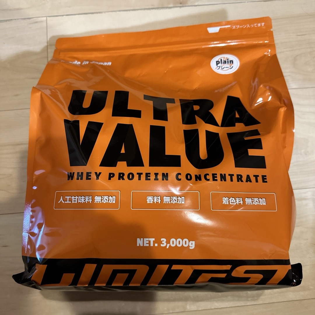 リミテスト　ULTRA VALUE ホエイプロテイン　3kg未開封品 スポーツ/アウトドアのトレーニング/エクササイズ(トレーニング用品)の商品写真