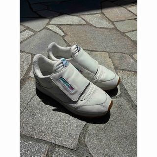 リーボック(Reebok)のリーボック　Reebok スニーカー　クラシックレザー　ストンパー(スニーカー)