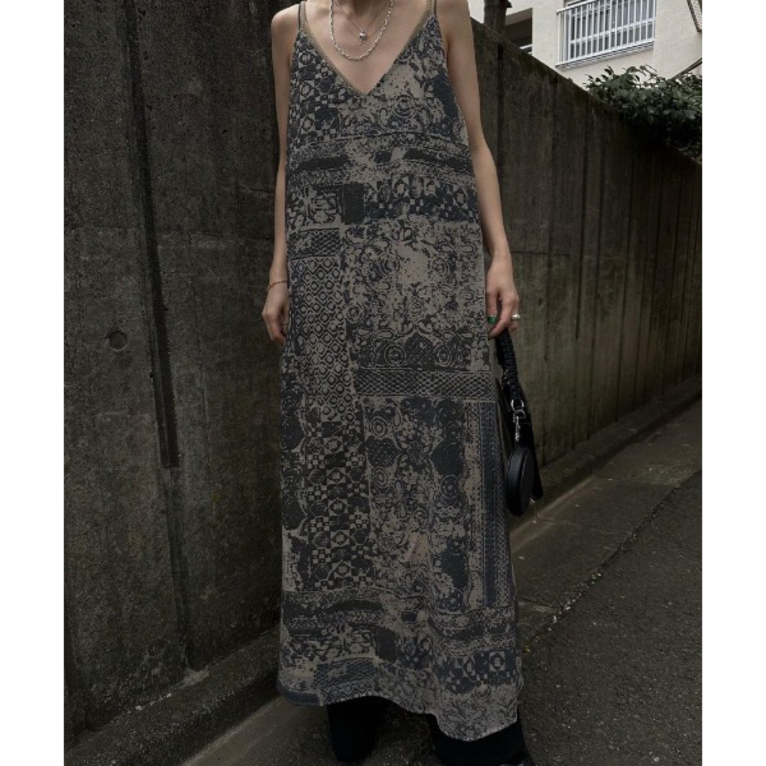 Ameri VINTAGE(アメリヴィンテージ)の希少 AMERI アメリ LACE PAINTING CAMI DRESS  レディースのワンピース(ロングワンピース/マキシワンピース)の商品写真