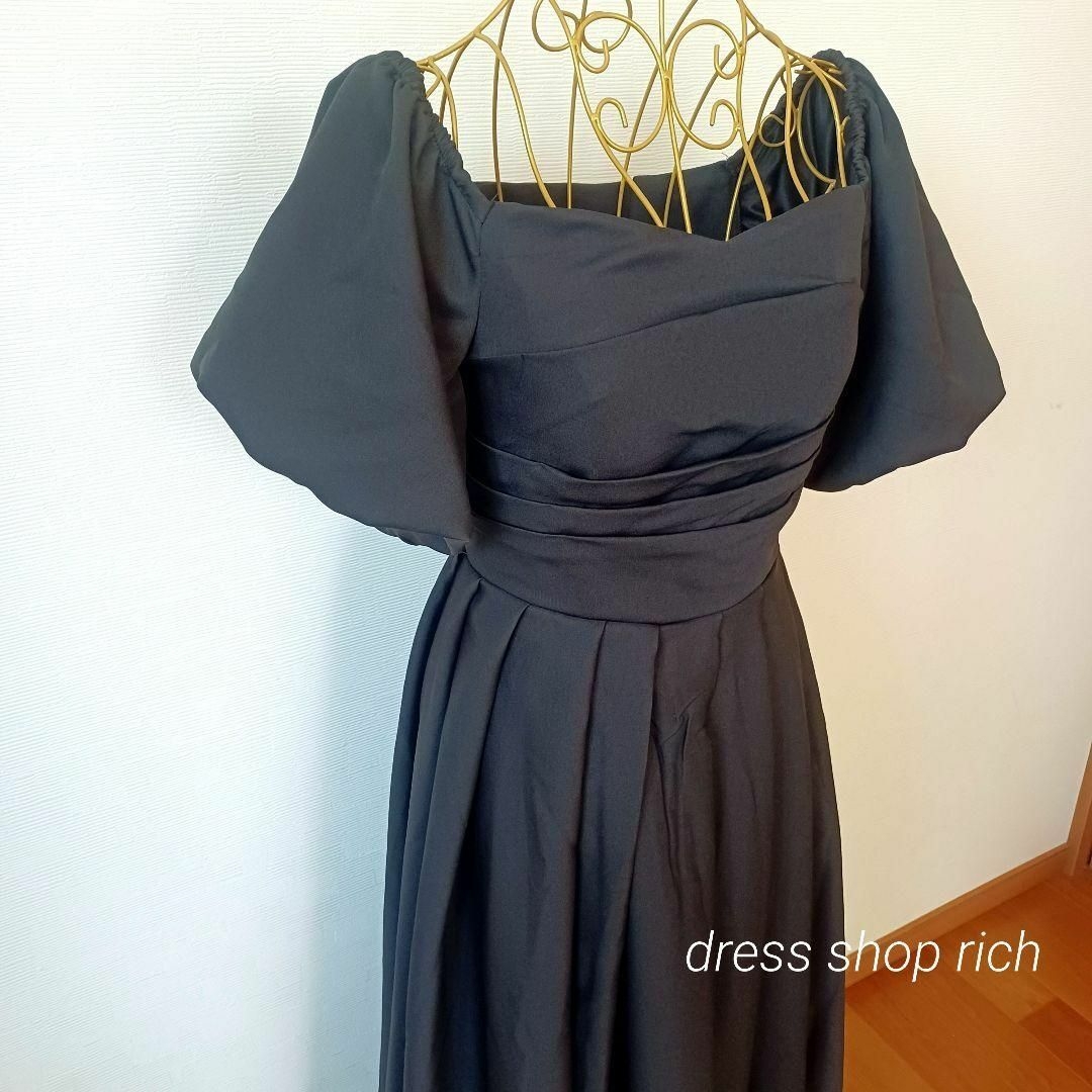 新品　ウエディングドレス　黒　結婚式　パフスリーブ　オフショルダー　L　セクシー レディースのフォーマル/ドレス(ウェディングドレス)の商品写真