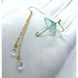 雨と傘　ピアス(ピアス)