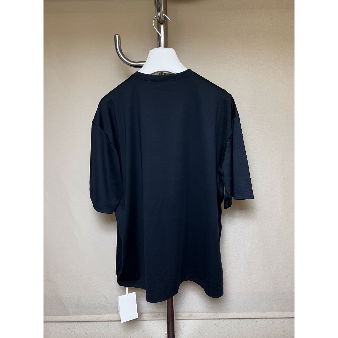 Jil Sander(ジルサンダー)の新品 XXL JIL SANDER 23ss 胸ロゴTシャツ 黒 6030 メンズのトップス(Tシャツ/カットソー(半袖/袖なし))の商品写真