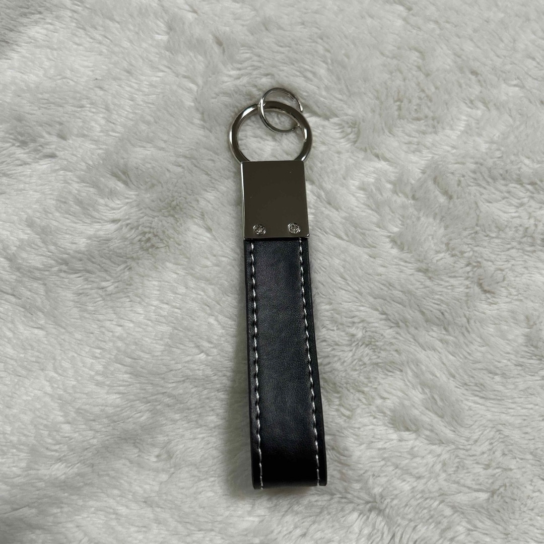 AUDI(アウディ)のアウディ【未使用】オリジナルキーホルダー メンズのファッション小物(キーホルダー)の商品写真