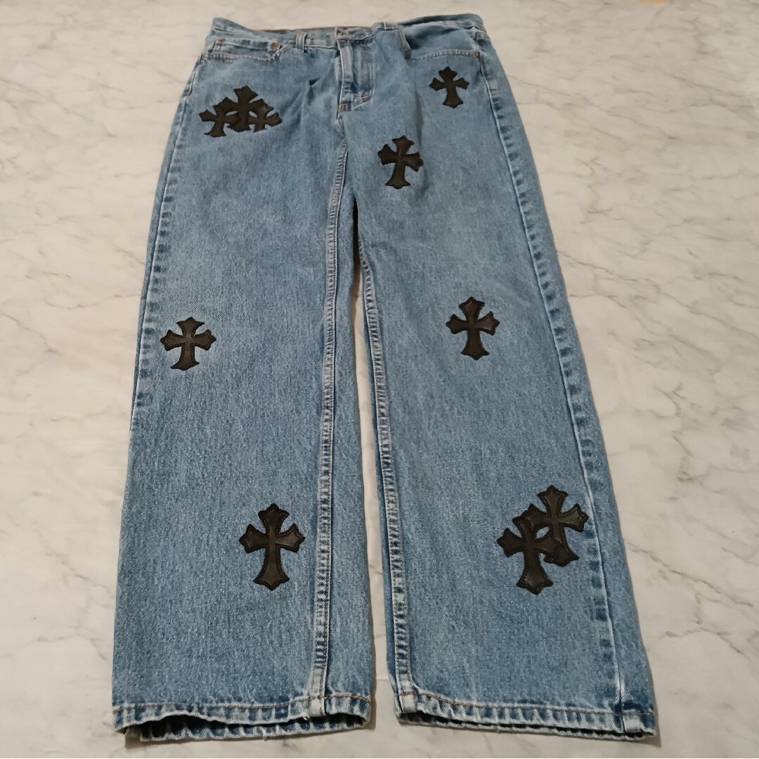 Chrome Hearts(クロムハーツ)のLevi's 505（W36 / 90cm）クロスパッチカスタム メンズのパンツ(デニム/ジーンズ)の商品写真