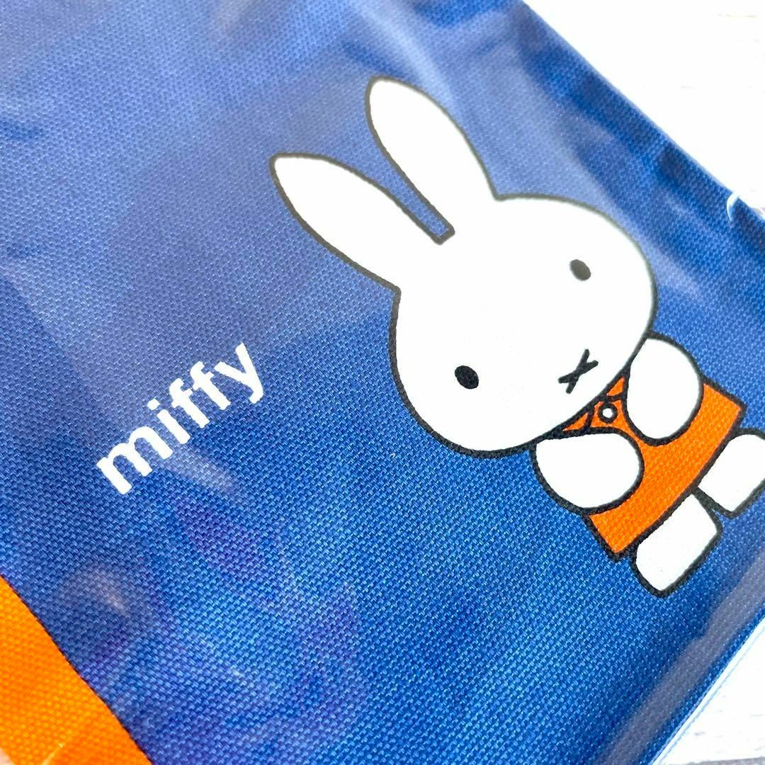 miffy(ミッフィー)のMiffy　ミッフィー 絵本シリーズ マルチケース　巾着袋　セット　ブルー エンタメ/ホビーのおもちゃ/ぬいぐるみ(キャラクターグッズ)の商品写真