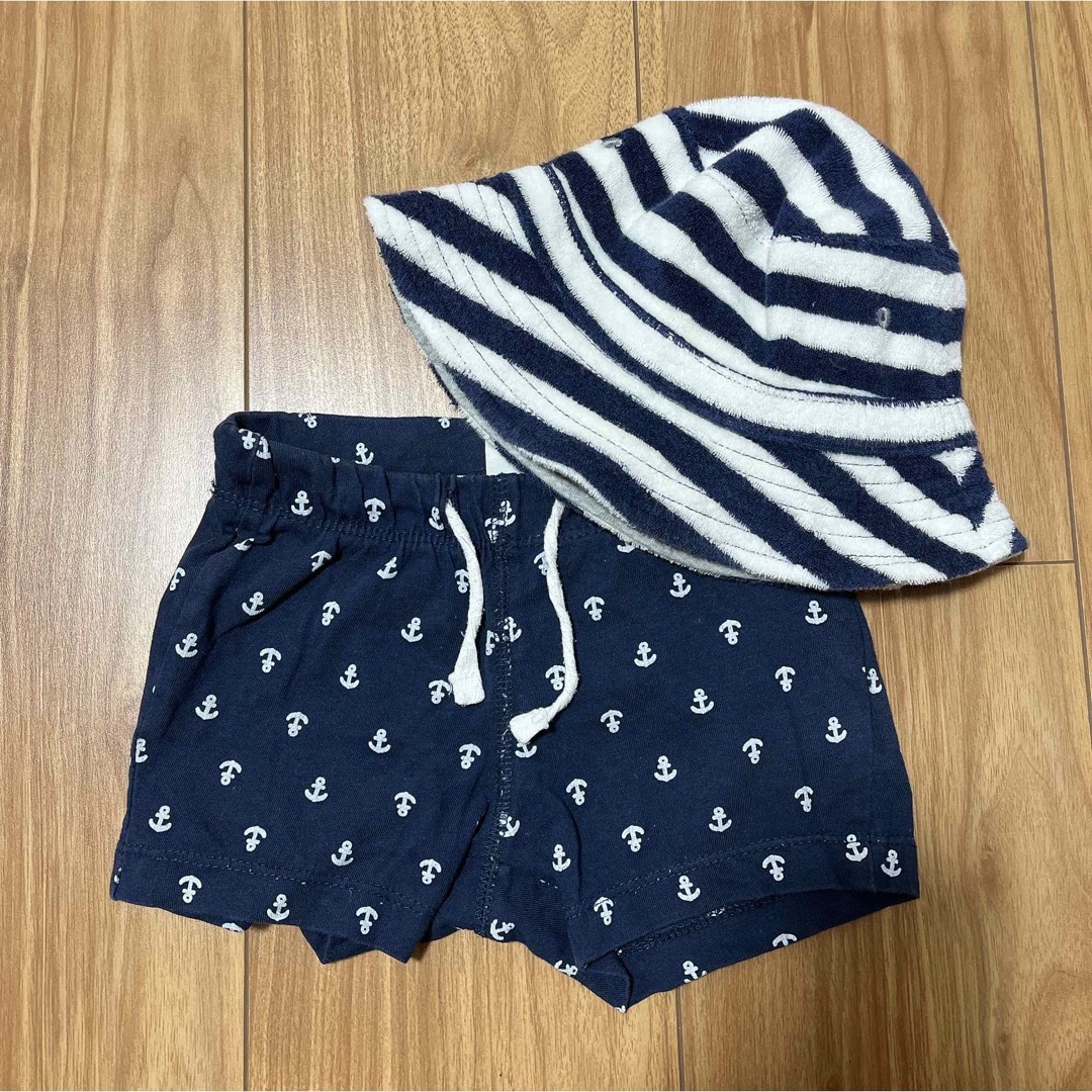 babyGAP(ベビーギャップ)のbaby gap ベビーギャップ　夏物2点セット　帽子　ショートパンツ キッズ/ベビー/マタニティのこども用ファッション小物(帽子)の商品写真