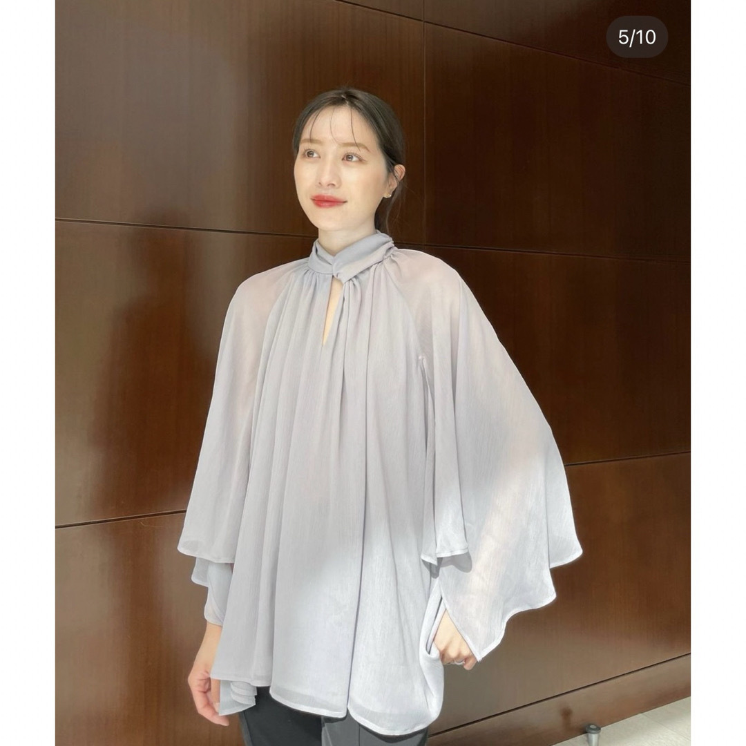 laubeblanc Cape sleeve Chiffon Blouse レディースのトップス(シャツ/ブラウス(長袖/七分))の商品写真