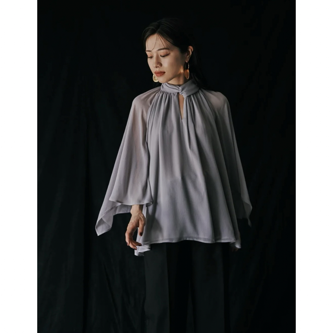 laubeblanc Cape sleeve Chiffon Blouse レディースのトップス(シャツ/ブラウス(長袖/七分))の商品写真