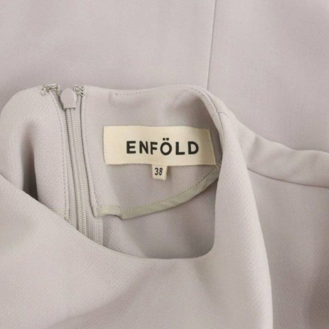 ENFOLD(エンフォルド)のエンフォルド タックワンピース ひざ丈 長袖 バックファスナー M ベージュ レディースのワンピース(ひざ丈ワンピース)の商品写真