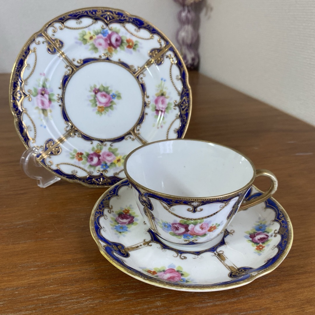 Noritake(ノリタケ)のオールドノリタケ　金盛り　ブルー　カップ　ソーサー　 エンタメ/ホビーのコレクション(その他)の商品写真