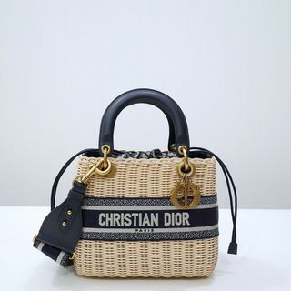 ディオール(Dior)のChristian Diorカゴバッグ 2022新作(ハンドバッグ)