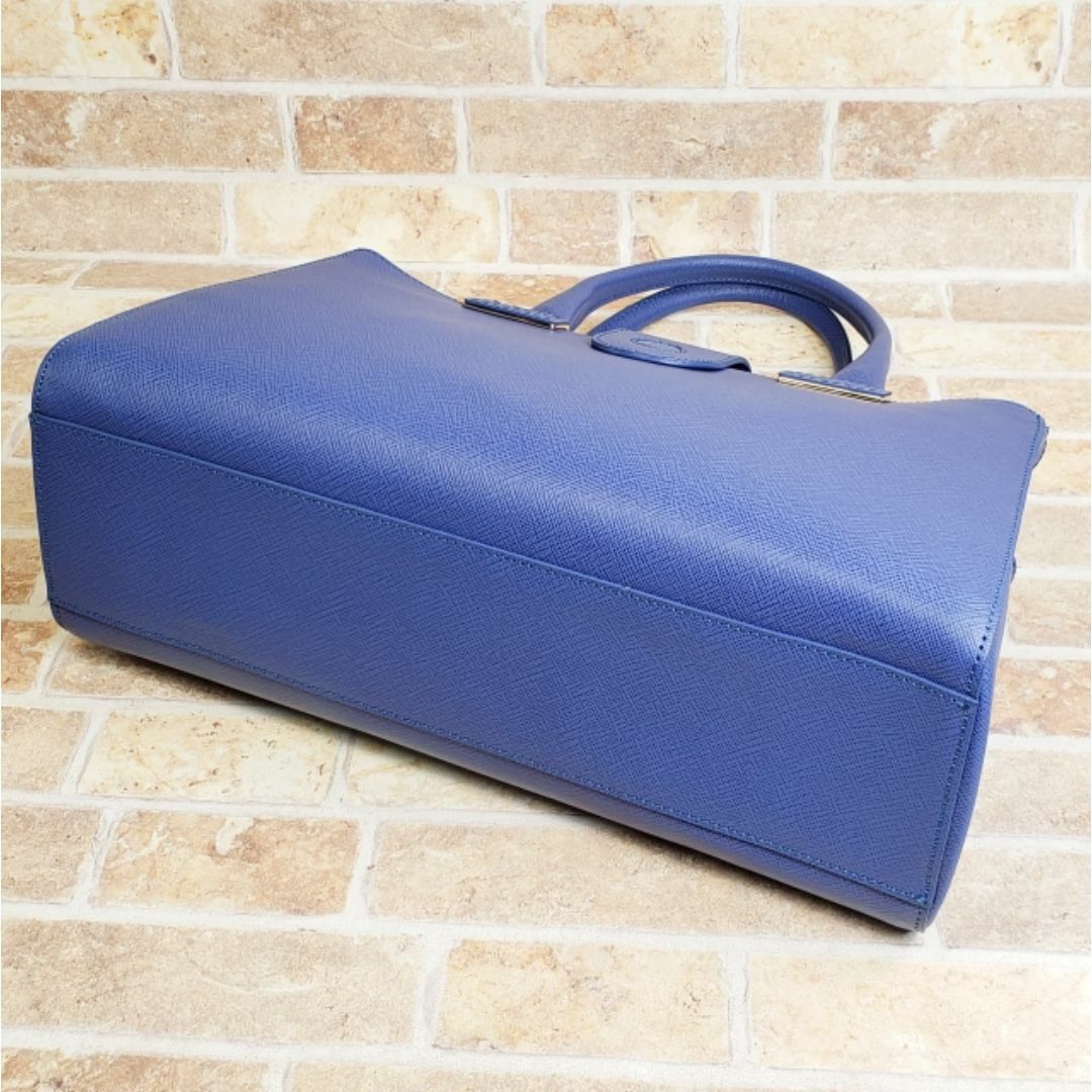 IACUCCI - イアクッチ ☆ レザー 2WAY ハンドバッグ ショルダー IACUCCI - イアクッチ ☆ レザー 2WAY ハンドバッグ ショルダー