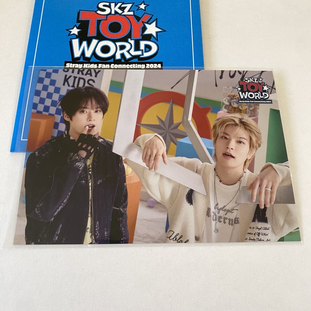 Stray Kids(ストレイキッズ)のstraykids リノ　スンミン　ラントレ　TOY WORLD ペンミ エンタメ/ホビーのタレントグッズ(アイドルグッズ)の商品写真