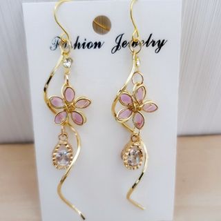 510# ピアス ハンドメイド フラワー レジン 桜(ピアス)