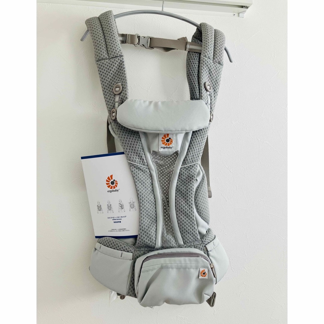 Ergobaby(エルゴベビー)のセール✨エルゴ オムニブリーズ　パールグレー キッズ/ベビー/マタニティのキッズ/ベビー/マタニティ その他(その他)の商品写真