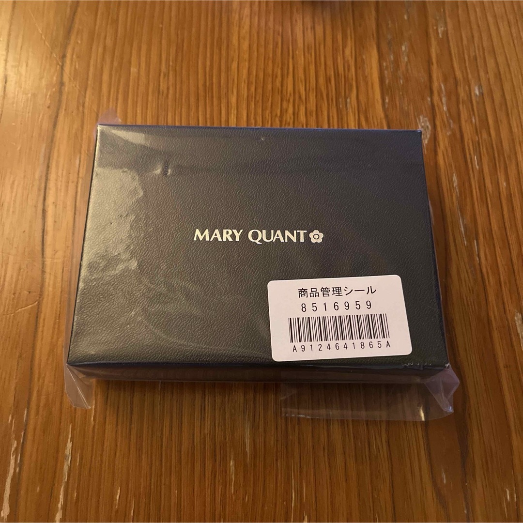 MARY QUANT(マリークワント)のマリークワント　定期入れ　パスケース レディースのファッション小物(名刺入れ/定期入れ)の商品写真