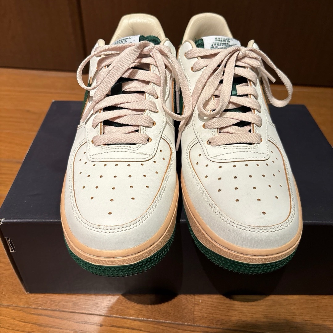 NIKE(ナイキ)のNike Air Force 1 Low "Green and Muslin" メンズの靴/シューズ(スニーカー)の商品写真