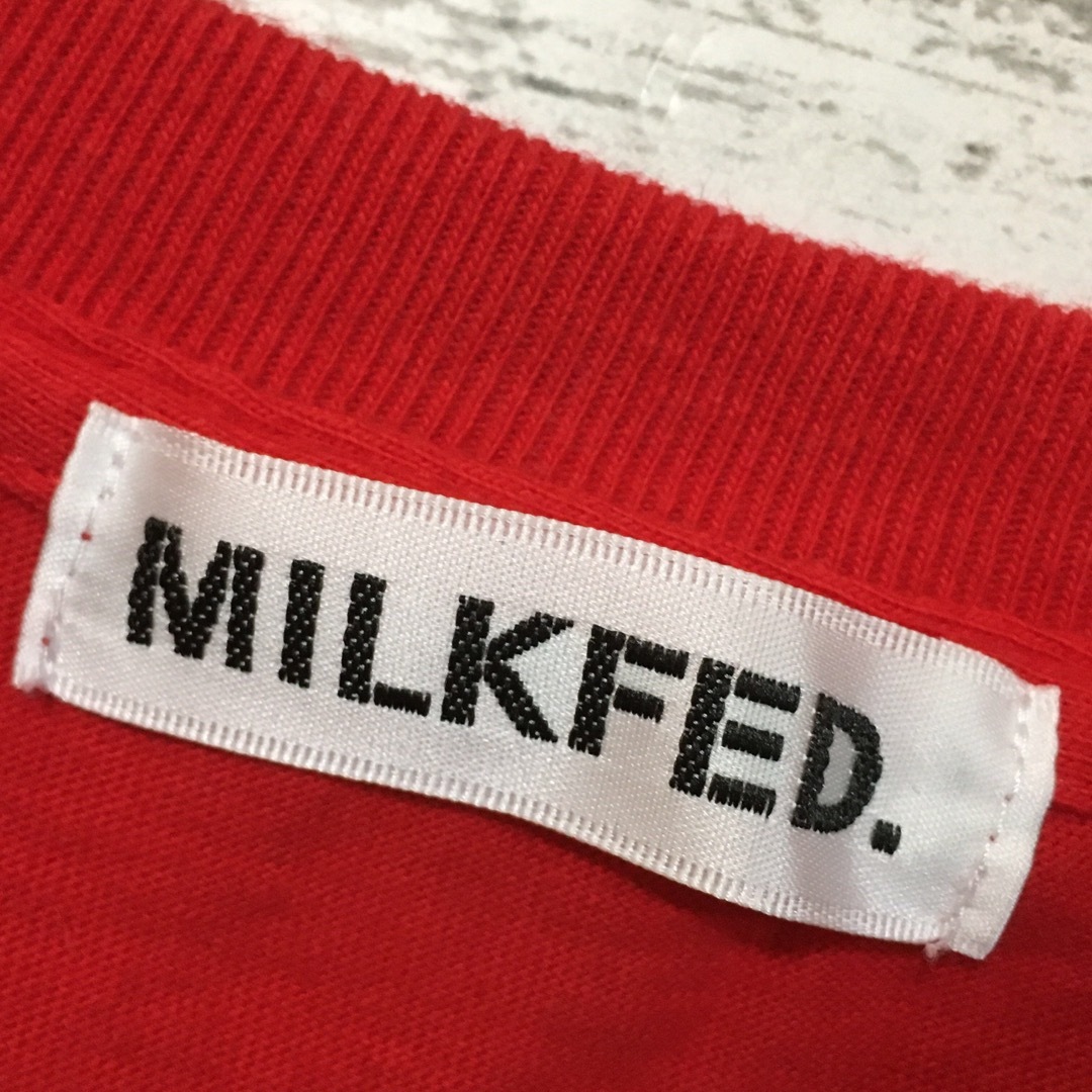 MILKFED.(ミルクフェド)の【人気】ミルクフェド MILKFED Tシャツ 赤 エルモ セサミストリート メンズのトップス(Tシャツ/カットソー(半袖/袖なし))の商品写真