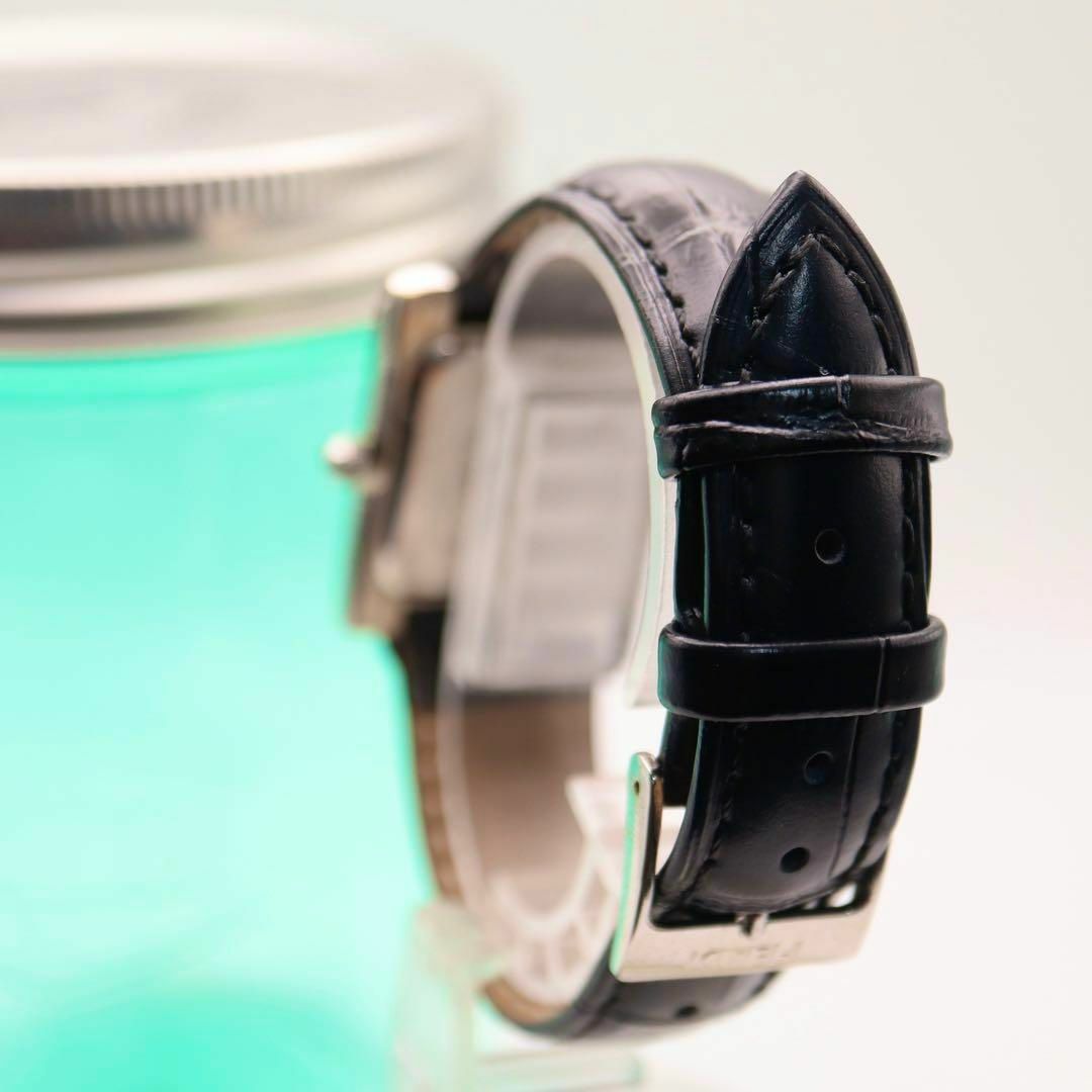FENDI(フェンディ)の美品 FENDI スクエア シルバー クォーツ レディース腕時計 787 レディースのファッション小物(腕時計)の商品写真