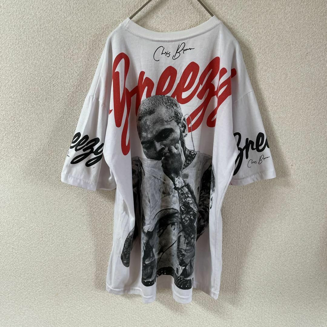 K2 Chris brownクリスブラウン半袖tシャツ　フルデザインＬメンズ程度 メンズのトップス(Tシャツ/カットソー(半袖/袖なし))の商品写真