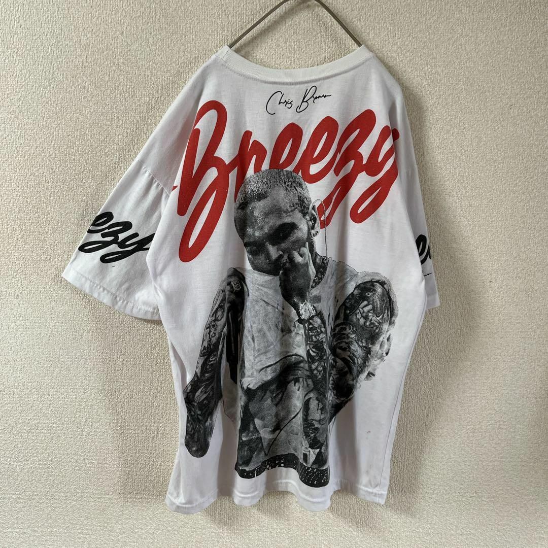 K2 Chris brownクリスブラウン半袖tシャツ　フルデザインＬメンズ程度 メンズのトップス(Tシャツ/カットソー(半袖/袖なし))の商品写真