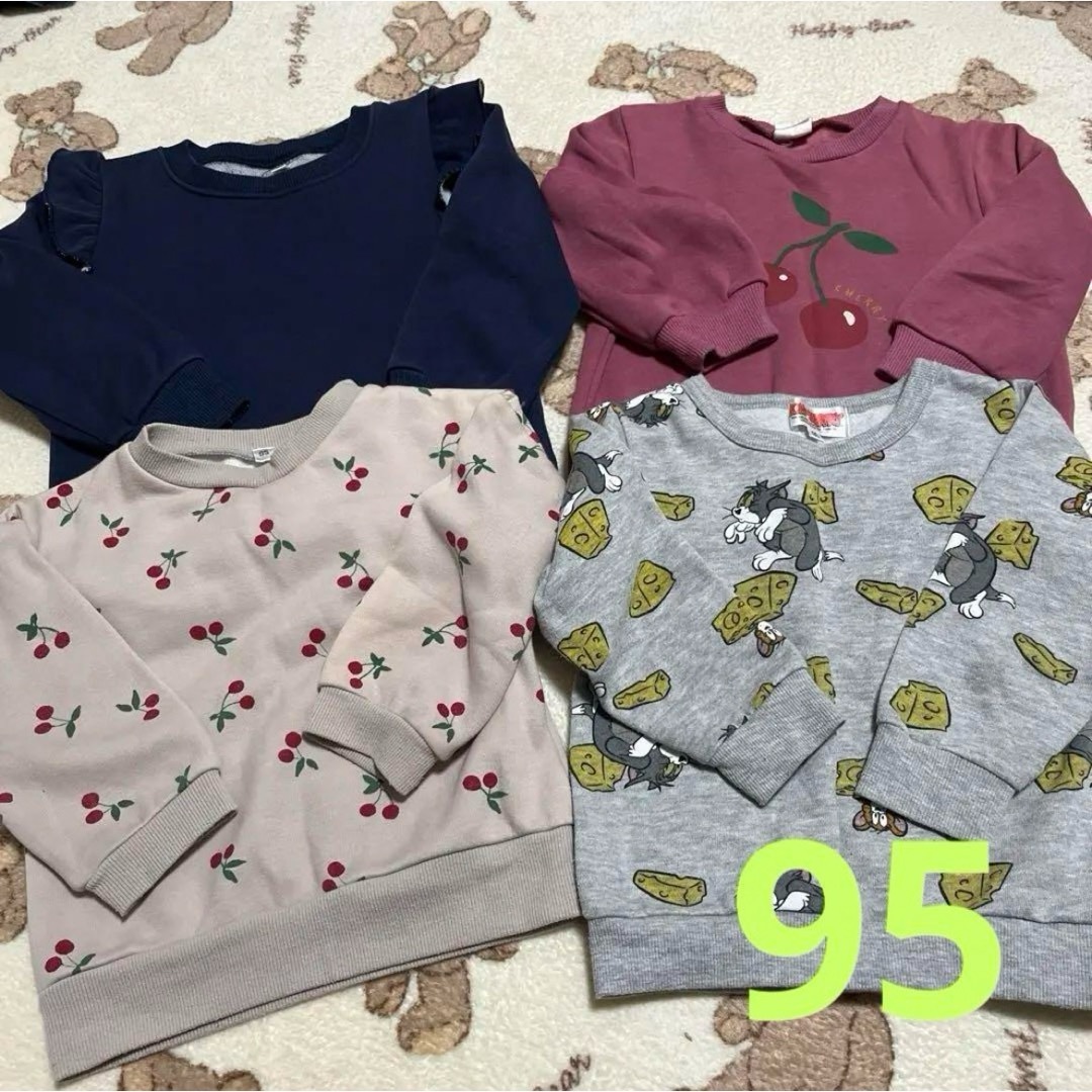 95サイズ　トレーナー　まとめ売り キッズ/ベビー/マタニティのキッズ服女の子用(90cm~)(その他)の商品写真