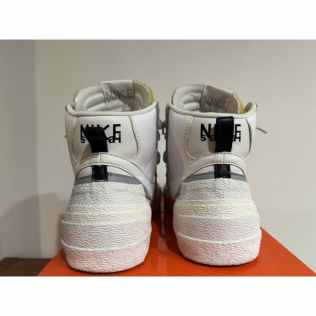 NIKE(ナイキ)のsacai × NIKE BLAZER MID ナイキ ブレーザー 27cm メンズの靴/シューズ(スニーカー)の商品写真