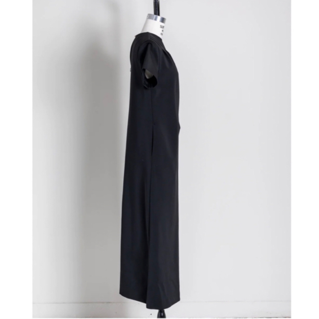 【新品タグ付】deres draping dress ワンピース黒1サイズ レディースのワンピース(ロングワンピース/マキシワンピース)の商品写真