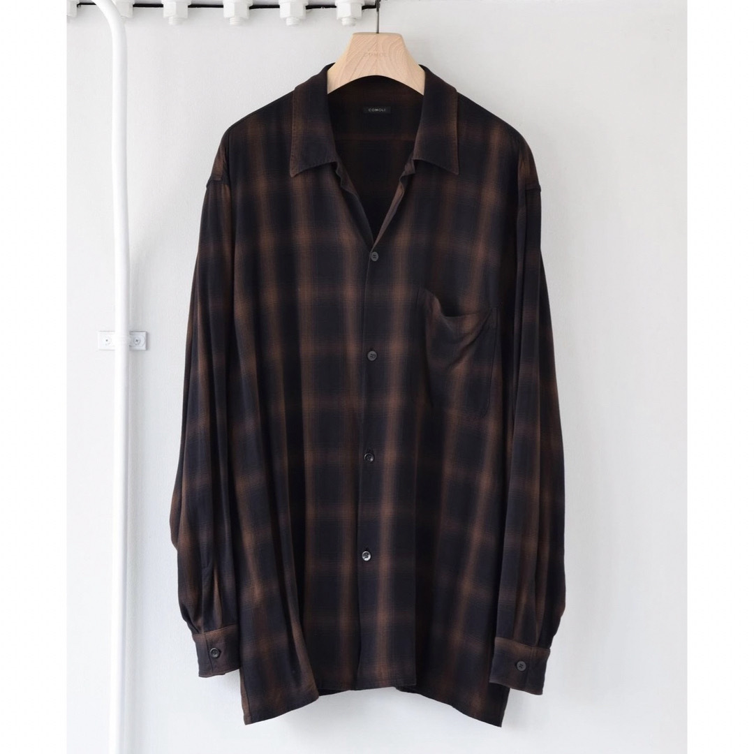COMOLI(コモリ)の太郎様専用COMOLI24SSレーヨンオープンカラーシャツsize:3 メンズのトップス(シャツ)の商品写真