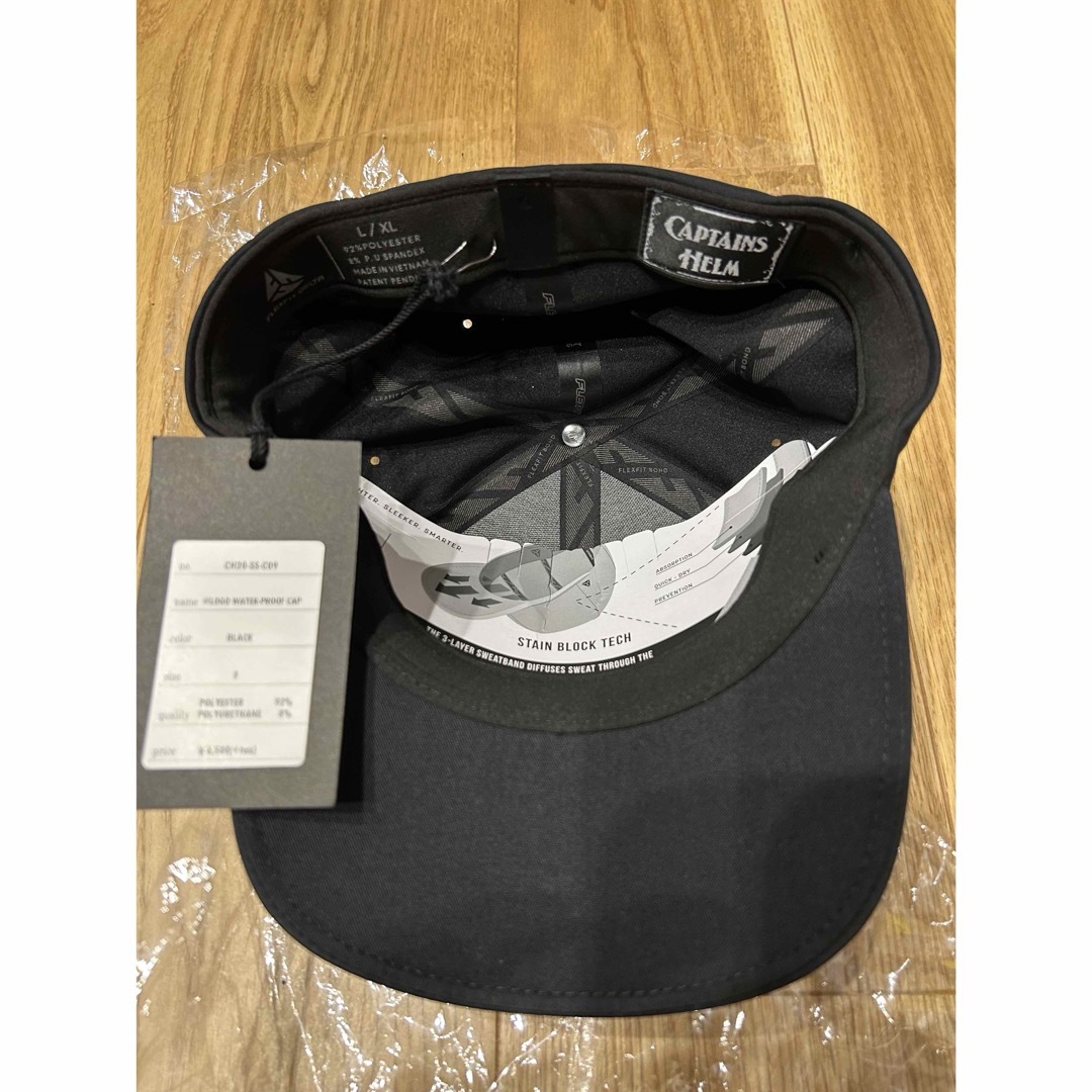 新品　CAPTAINS HELM　LOGO WATER-PROOF CAP メンズの帽子(キャップ)の商品写真