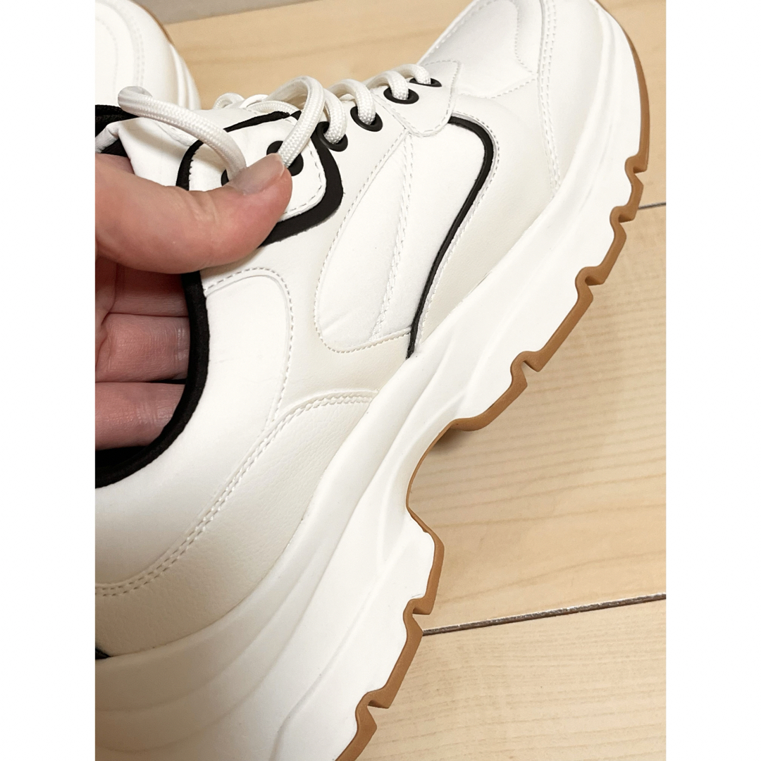ZARA - 極美品☆ZARA コントラストディテール ランニング ZARA - 極美品☆ZARA コントラストディテール ランニング