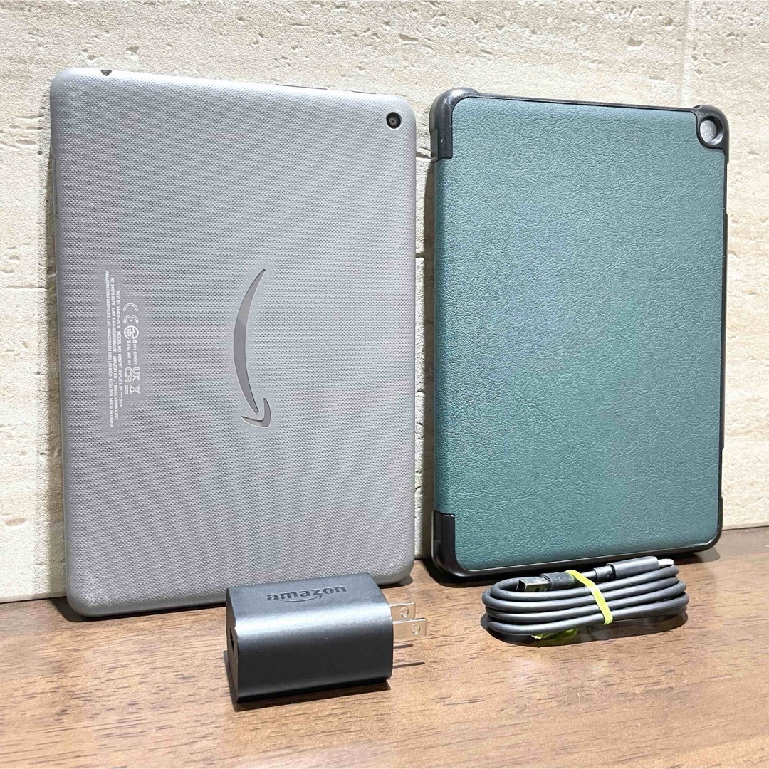 Amazon(アマゾン)のAmazon fire HD 8 PLUS 最新版 緑 カバー付 中古品 スマホ/家電/カメラのPC/タブレット(タブレット)の商品写真