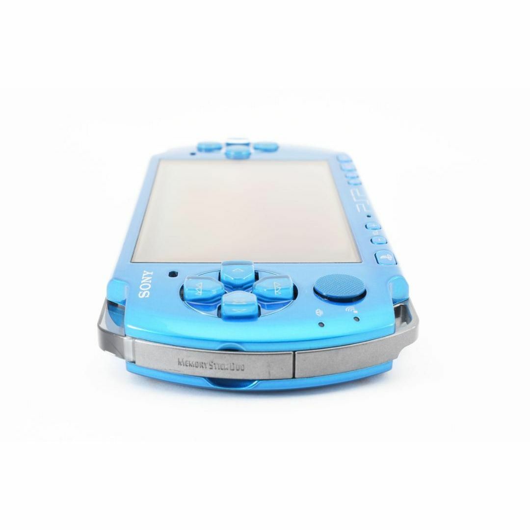 PlayStation Portable(プレイステーションポータブル)の【G0341】完品 美品 PSポータブル PSP3000 バイブラントブルー エンタメ/ホビーのゲームソフト/ゲーム機本体(携帯用ゲーム機本体)の商品写真