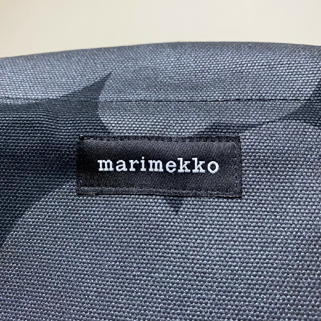 marimekko(マリメッコ)の極美品★マリメッコ　ウニッコ　ショルダーバッグ レディースのバッグ(ショルダーバッグ)の商品写真