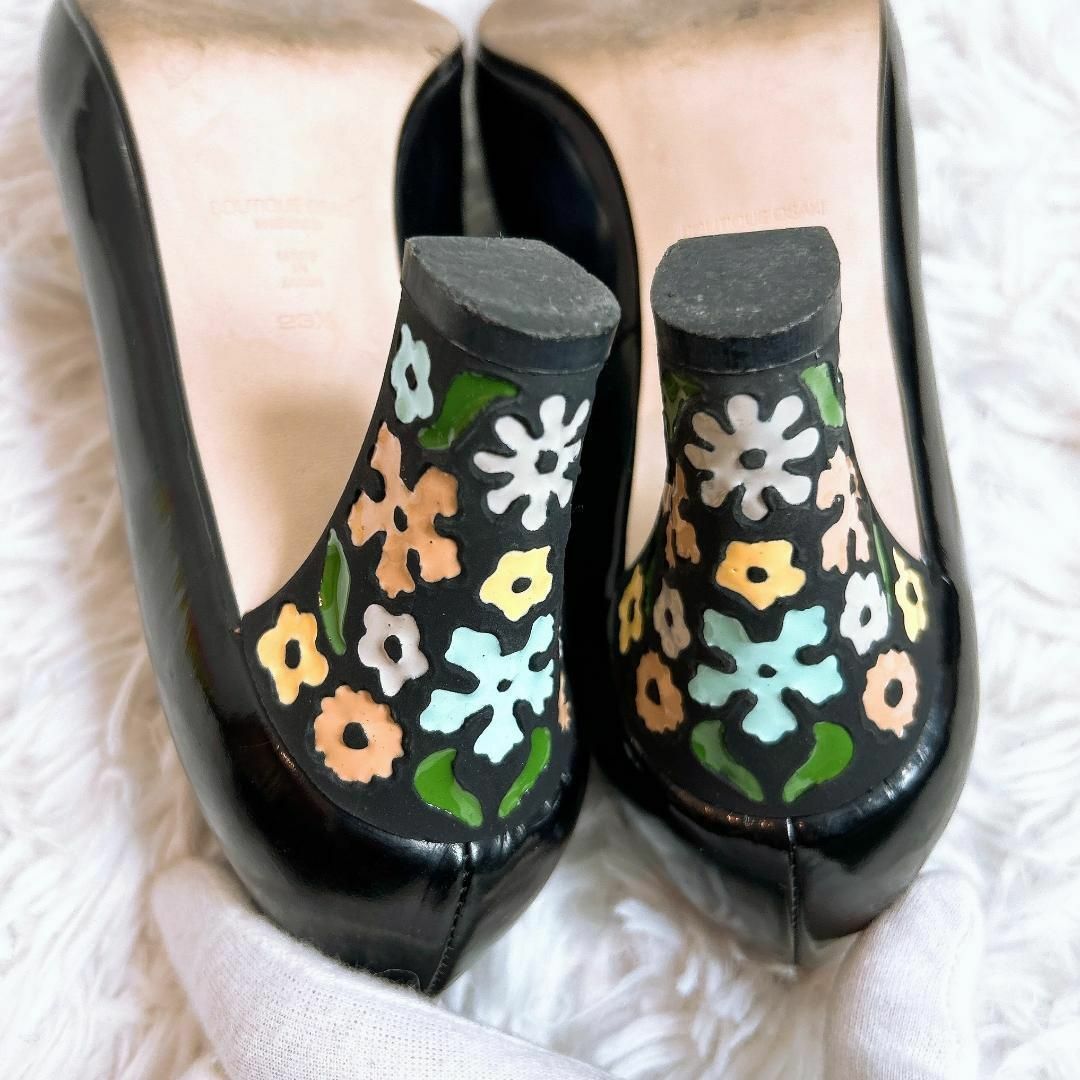 ■BOUTIQUE OSAKI 花柄ヒール エナメル ブラック 23.5 レディースの靴/シューズ(ハイヒール/パンプス)の商品写真