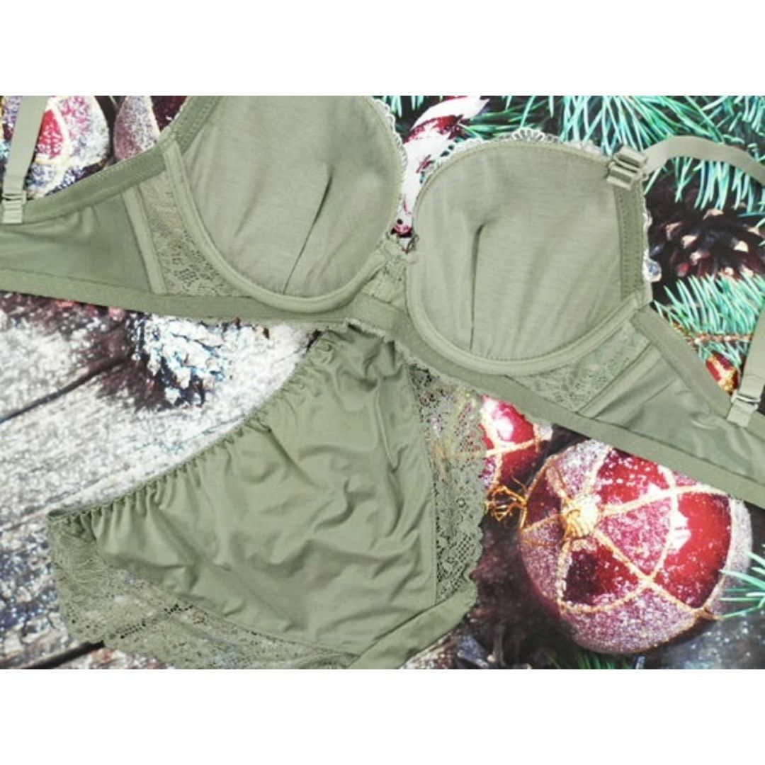 c126 F80/L ブラ＆ショーツセット 下着 緑系 花刺繍 ハーフレース レディースの下着/アンダーウェア(ブラ&ショーツセット)の商品写真