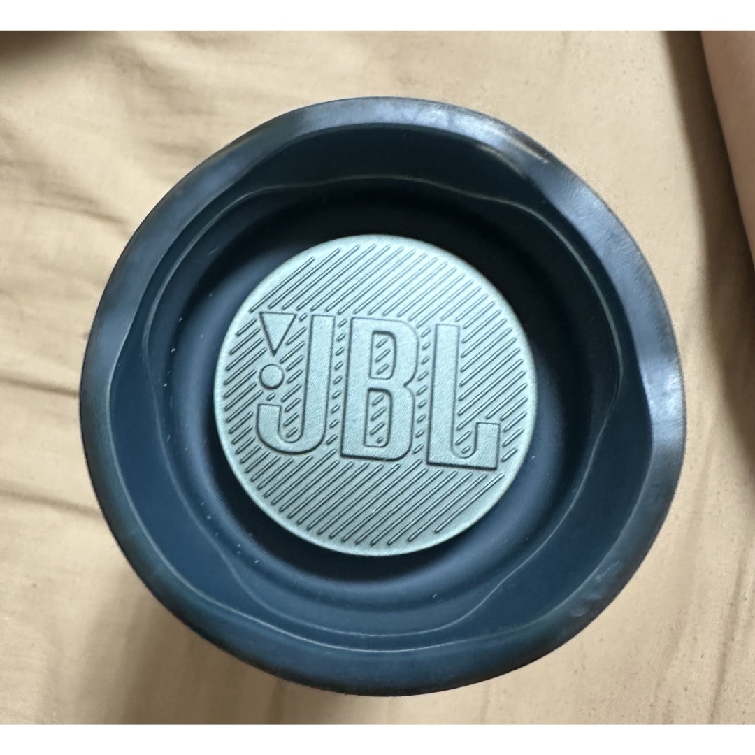 JBL CHARGE4 スマホ/家電/カメラのオーディオ機器(スピーカー)の商品写真