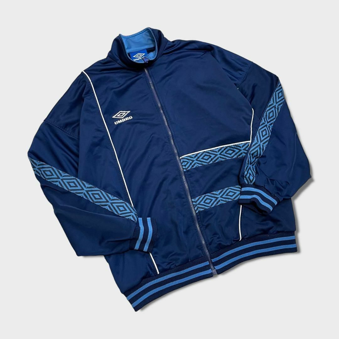 UMBRO(アンブロ)のUMBRO　アンブロ　トラックジャケット　ライン　アシンメトリー その他のその他(その他)の商品写真