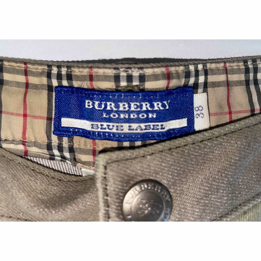 BURBERRY BLUE LABEL(バーバリーブルーレーベル)の【古着】Burberry BLUE LABEL ズボン メンズのパンツ(チノパン)の商品写真