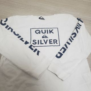 クイックシルバー(QUIKSILVER)の130 クイックシルバー　ロンティー　キッズ(Tシャツ/カットソー)