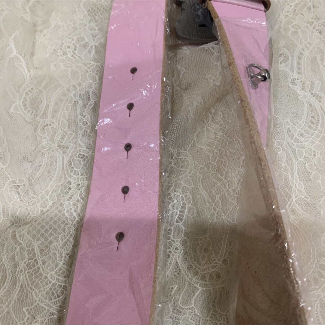 SISKIYOU シスキュー　ベルト　レザーベルト　ピンク　 レア　本革　未使用 レディースのファッション小物(ベルト)の商品写真