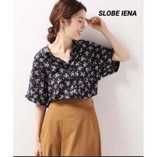 SLOBE IENA - 【訳あり未使用タグ付き】スローブイエナ★小花　フラワープリント　半袖　ブラウス