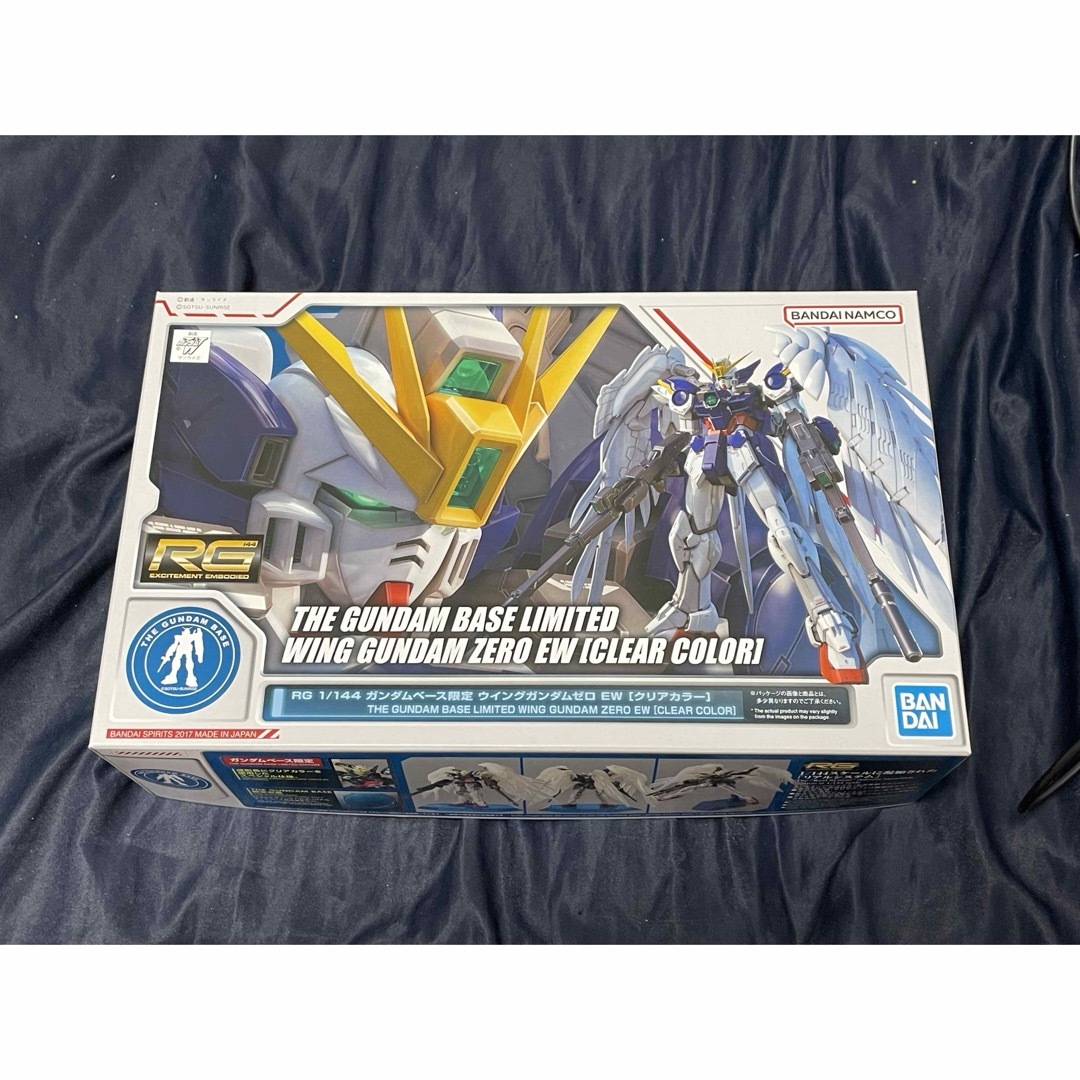 BANDAI(バンダイ)のRG 1/144 ウイングガンダム ゼロ EW クリア エンタメ/ホビーのおもちゃ/ぬいぐるみ(プラモデル)の商品写真