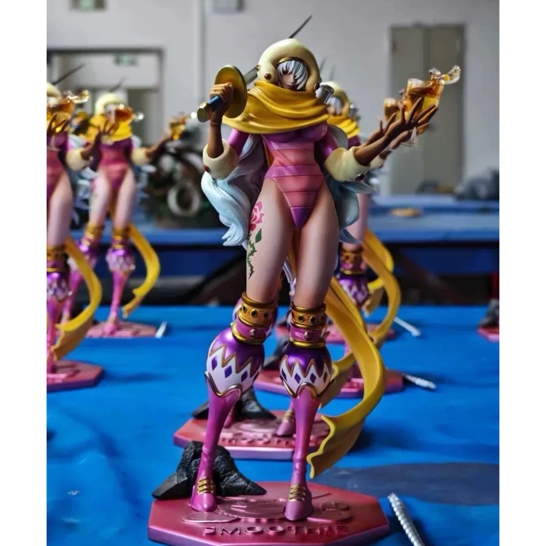 ワンピース 3将星 シャーロット・スムージー CAO ガレージキット ワンピース 3将星 シャーロット・スムージー CAO ガレージキット